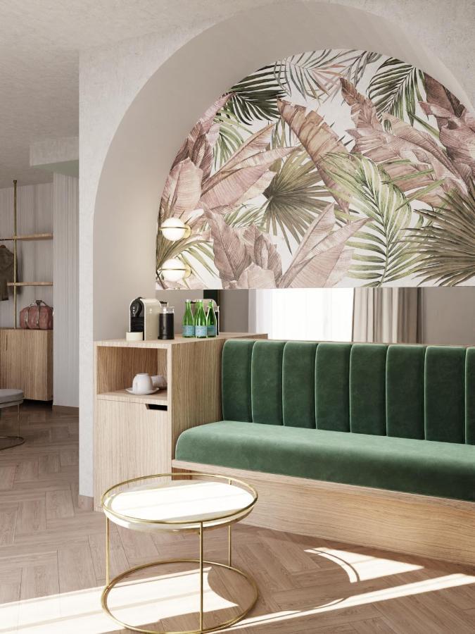 Salus Smart & Chic Hotel Лидо-ди-Езоло Экстерьер фото
