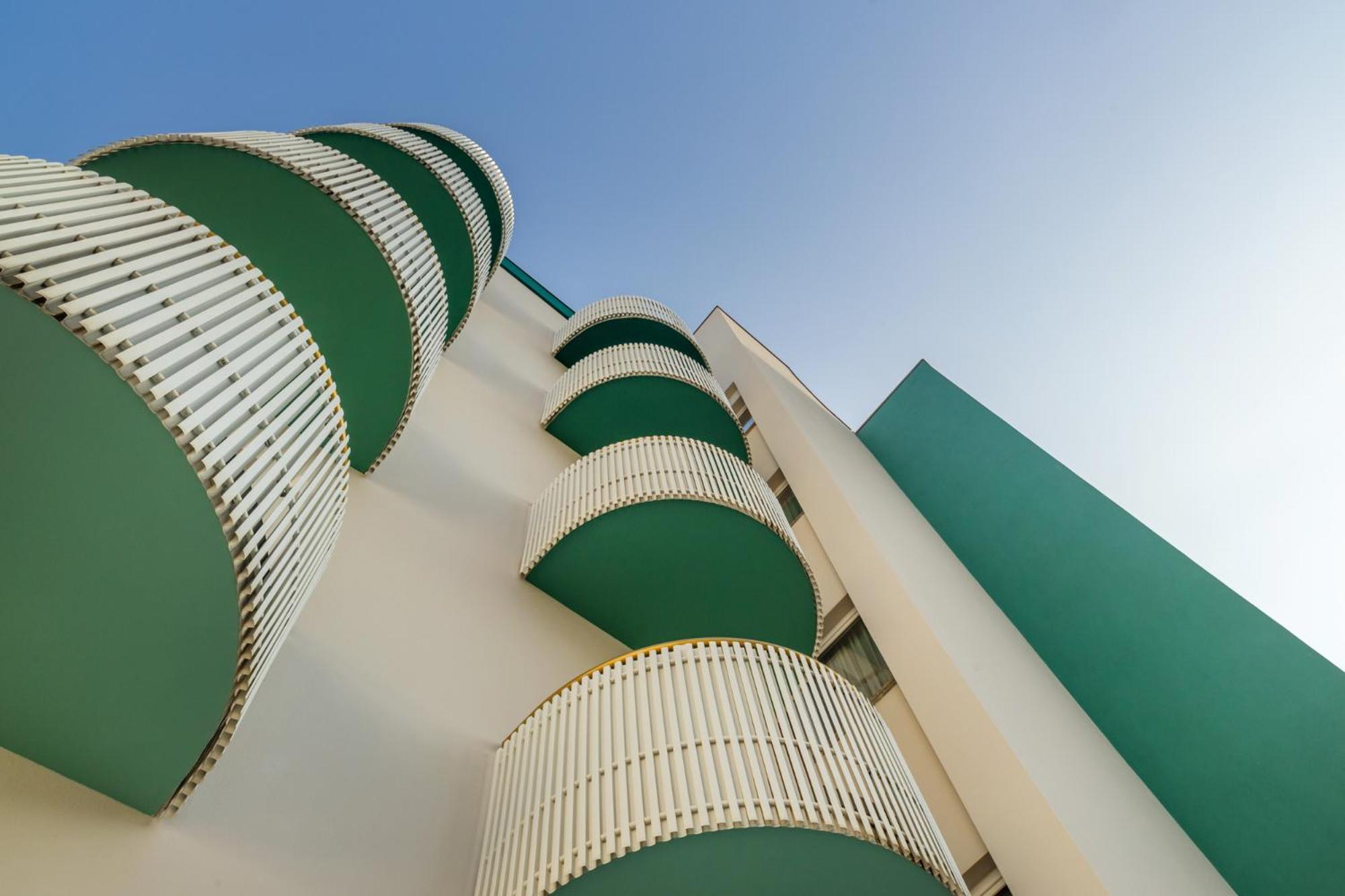 Salus Smart & Chic Hotel Лидо-ди-Езоло Экстерьер фото