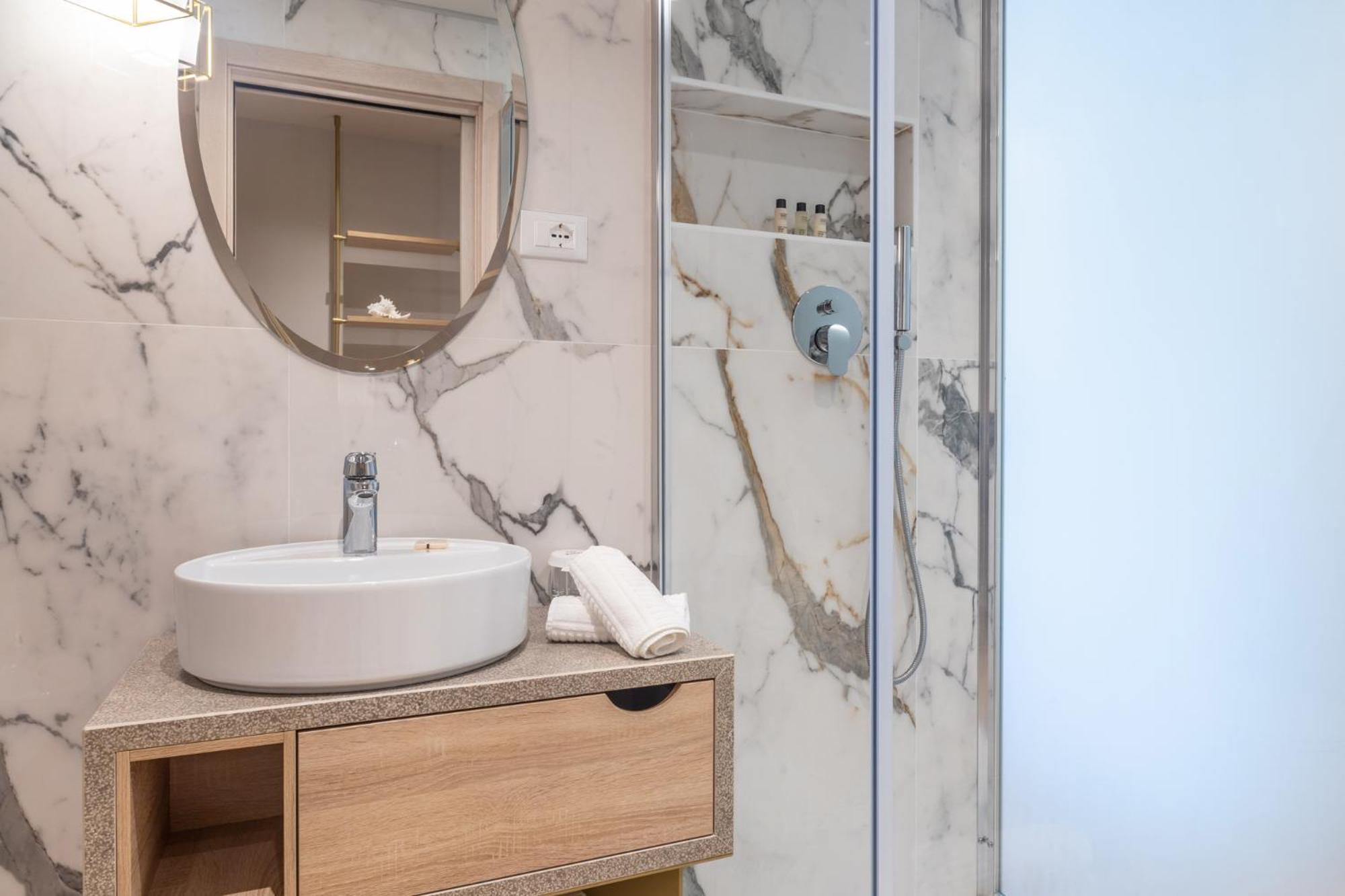 Salus Smart & Chic Hotel Лидо-ди-Езоло Экстерьер фото