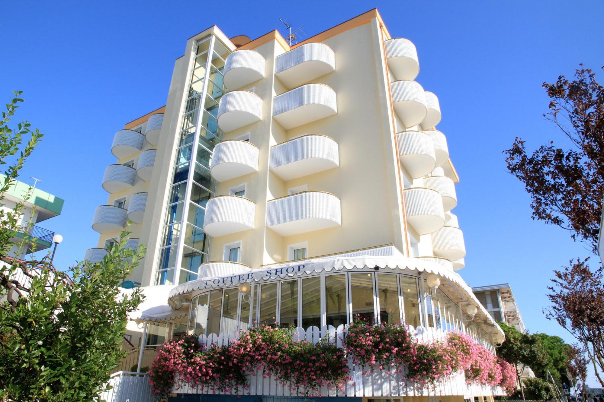 Salus Smart & Chic Hotel Лидо-ди-Езоло Экстерьер фото