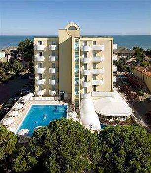 Salus Smart & Chic Hotel Лидо-ди-Езоло Экстерьер фото